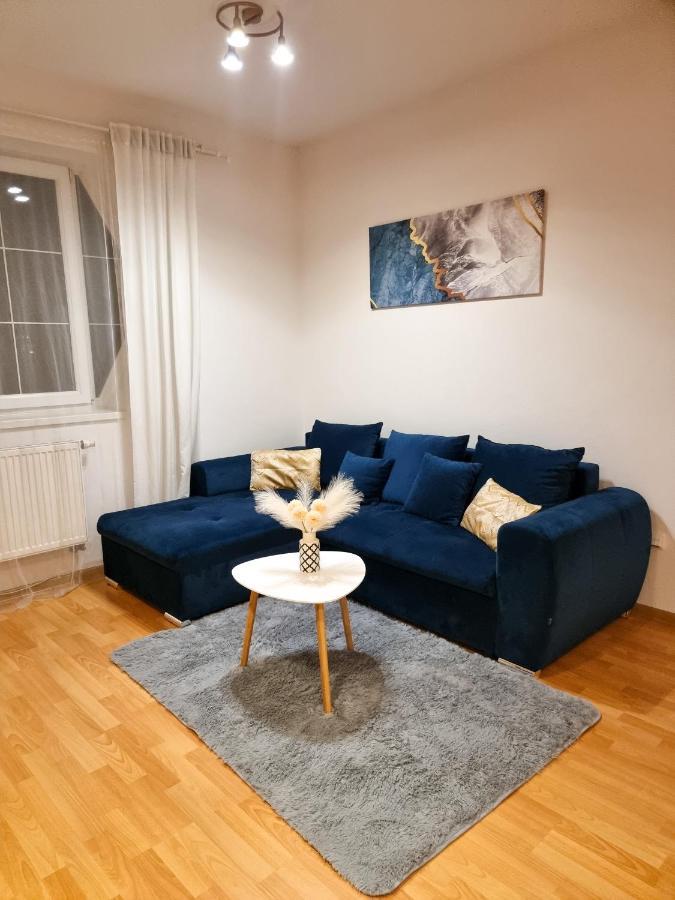 Modern & Cozy Apartment Near Hockey & Football Arena Братислава Екстер'єр фото